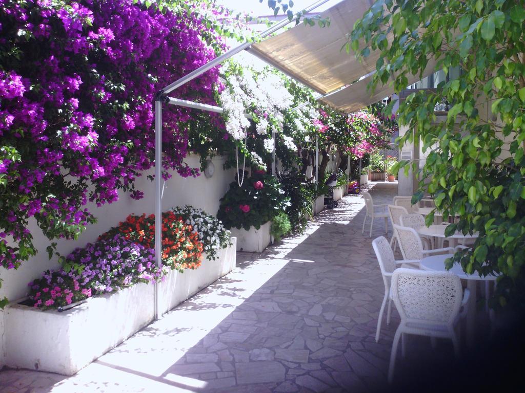 Hotel Mayor Sperlonga Esterno foto