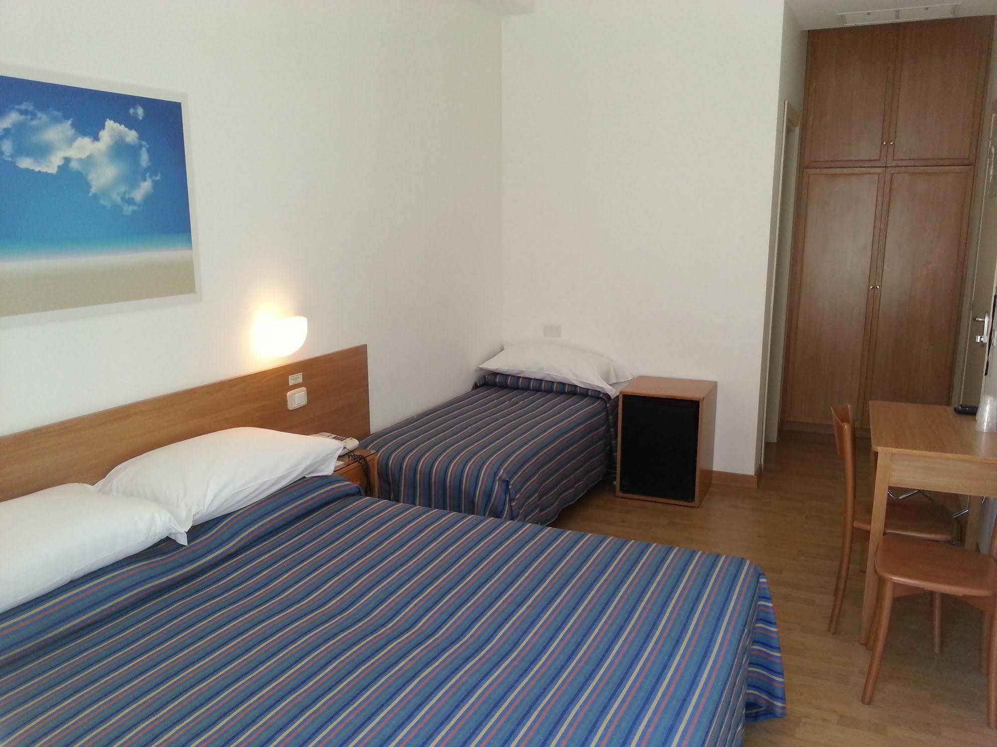 Hotel Mayor Sperlonga Esterno foto
