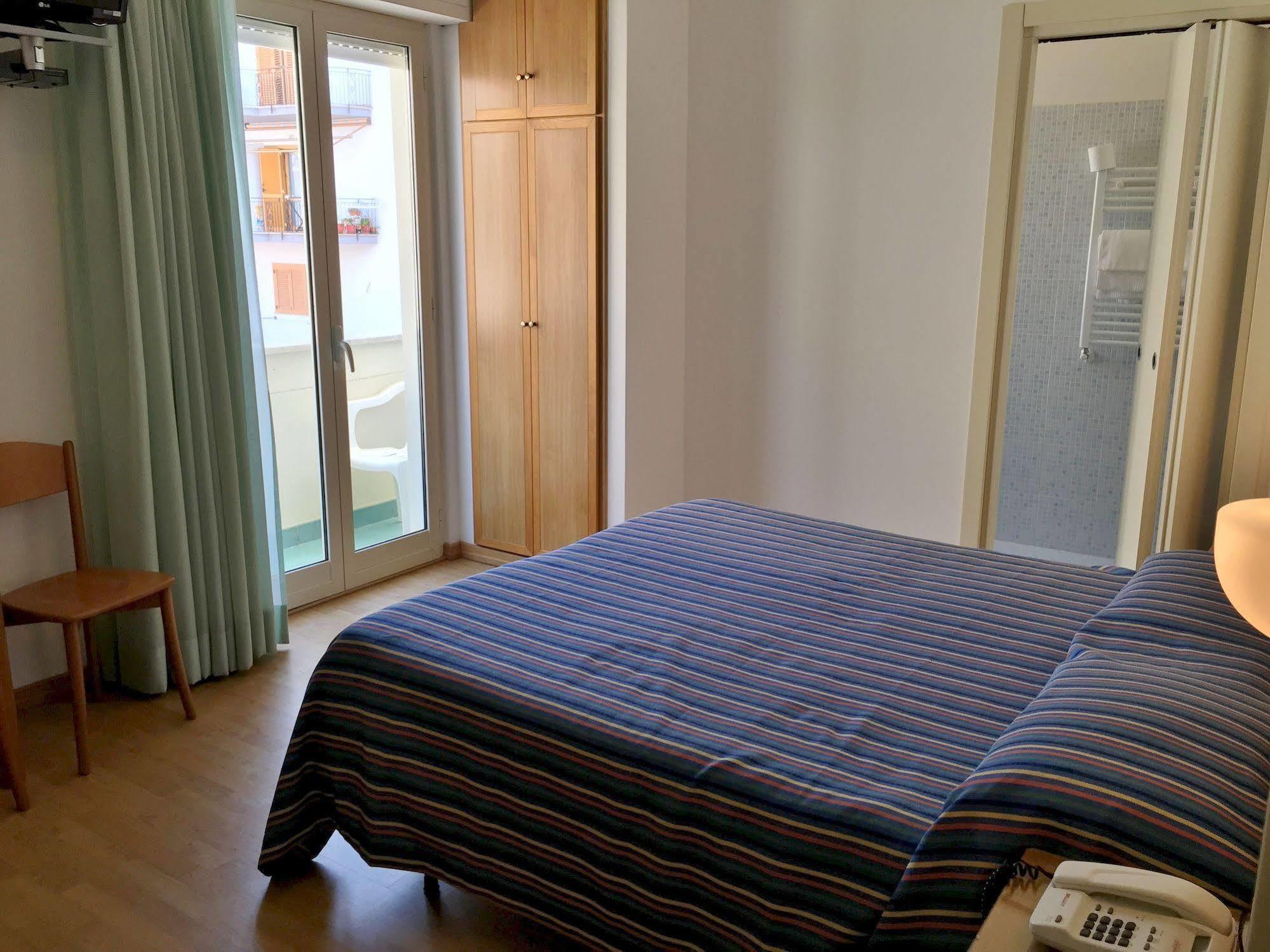 Hotel Mayor Sperlonga Esterno foto