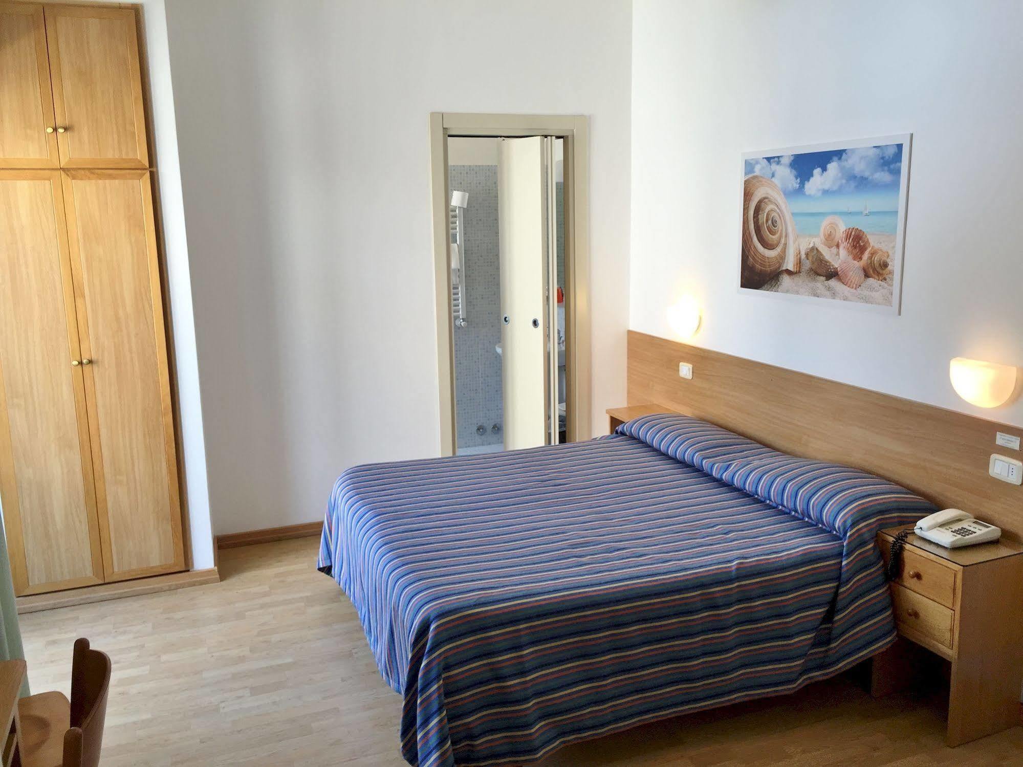 Hotel Mayor Sperlonga Esterno foto